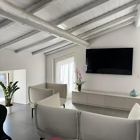 Dimora Delle Province ベッド・アンド・ブレックファスト カターニア